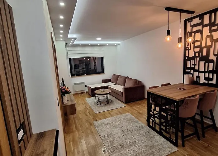 Lazar Appartamento *